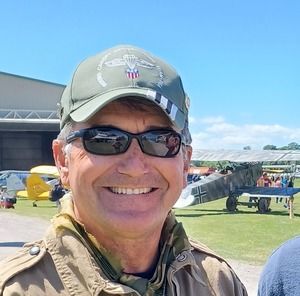 Meet your Posher, Frank